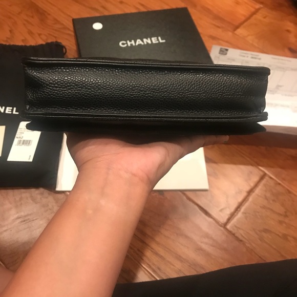 SOLD!!! Chanel WOC - Picture 4 of 8